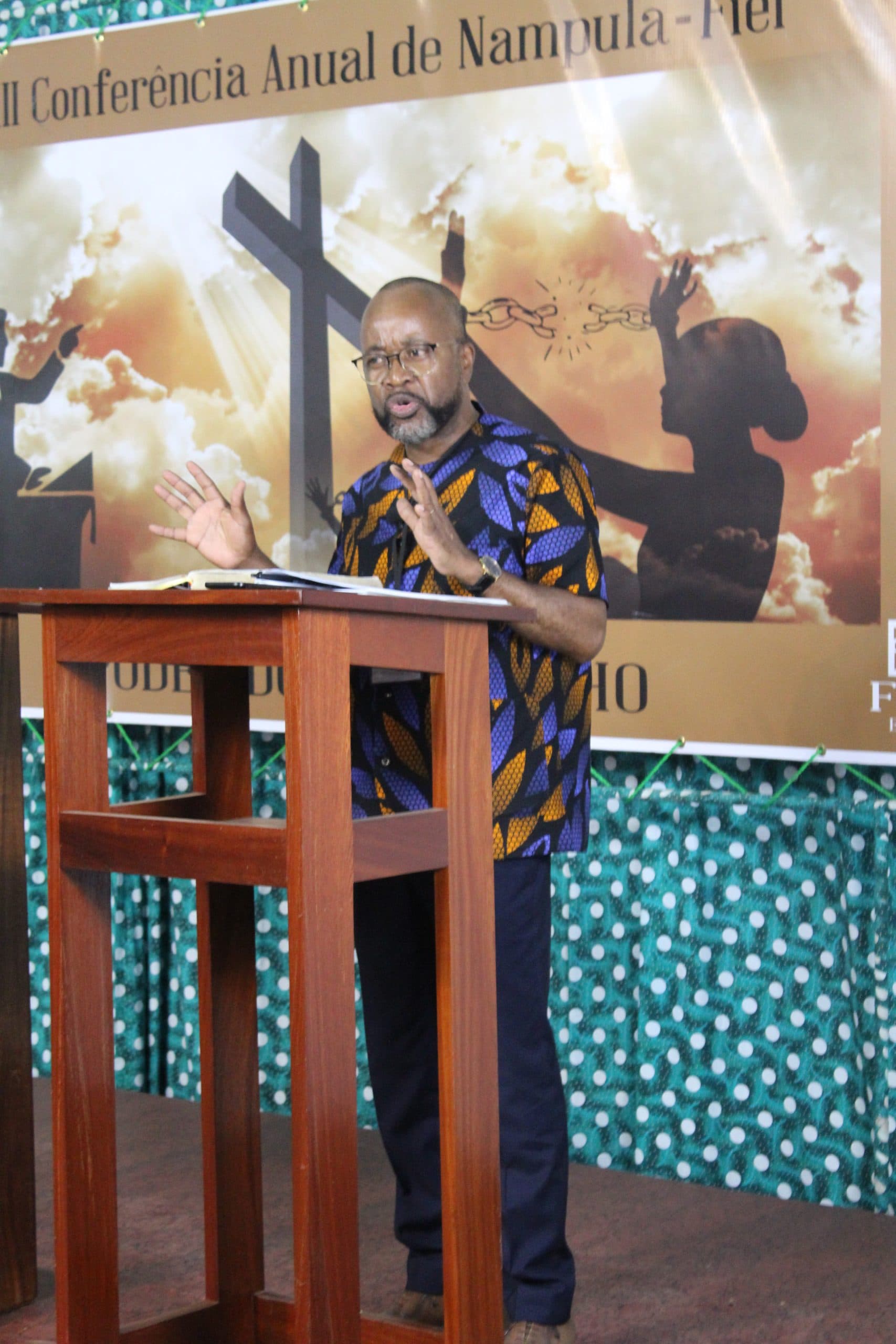 Preletores da Conferência Fiel