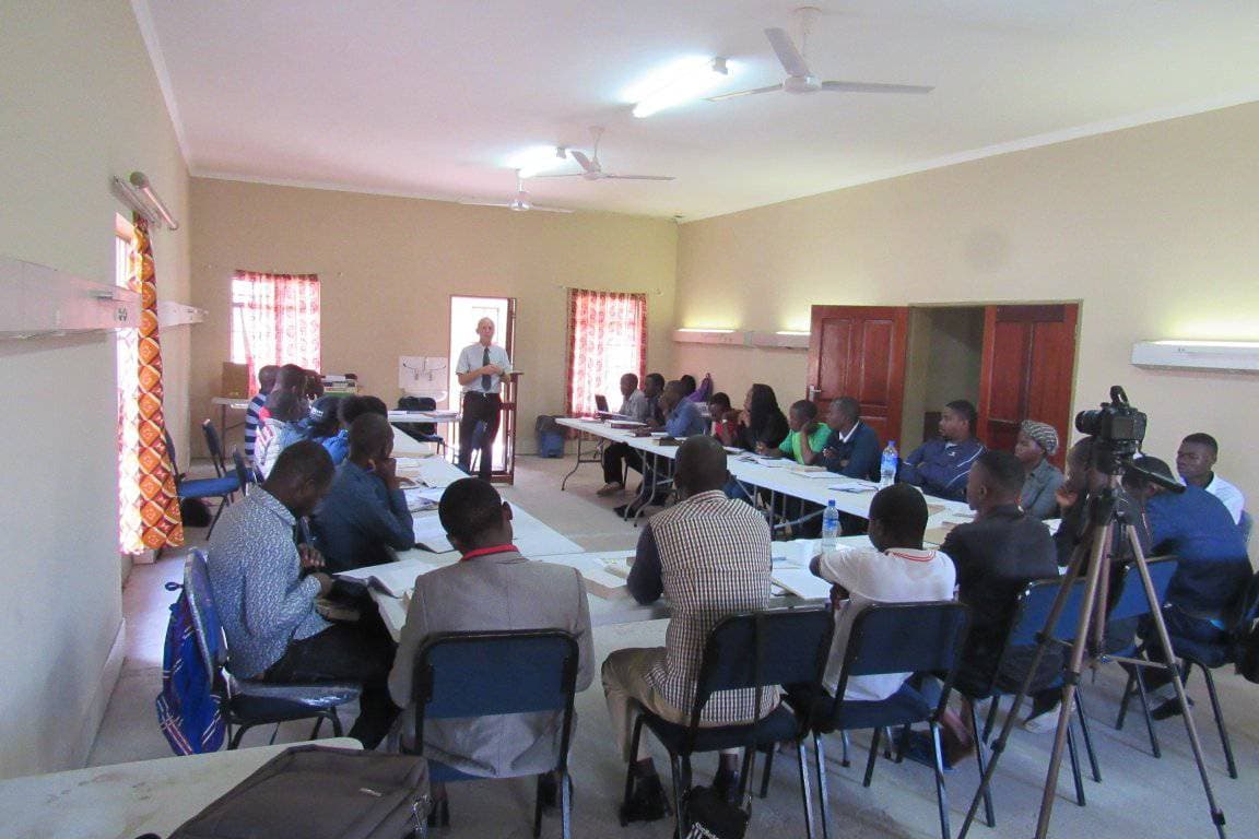 Seminário Pós-Conferência